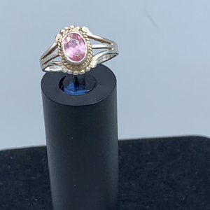 Lovely Vintage Sterling Silver Ring With Round Pink Quartz Stone